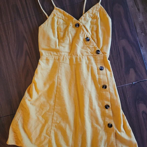 yellow pageant dresses 1015) Halter flat glitz pageant dress. (yellow) / (*Without necklace   janicejackie
